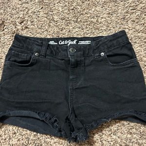 Girls black size large cat and jack jean shorts